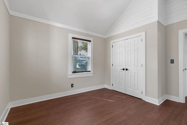 39 Gatling Avenue, Greenville, SC 29605