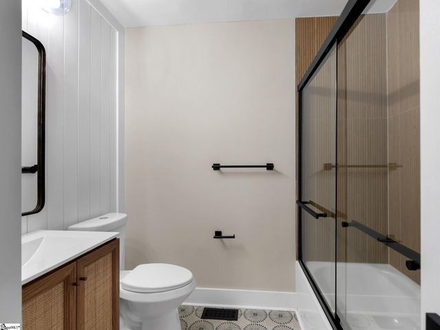 39 Gatling Avenue, Greenville, SC 29605