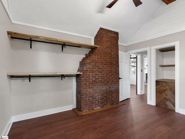 39 Gatling Avenue, Greenville, SC 29605