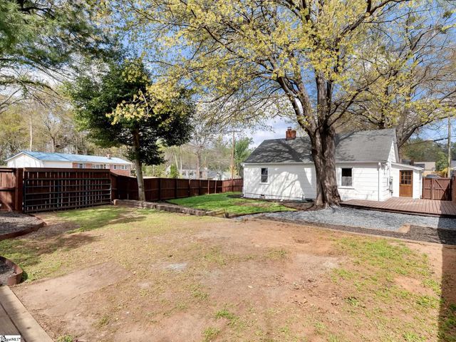 39 Gatling Avenue, Greenville, SC 29605