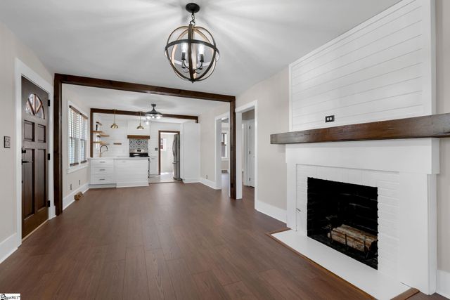 39 Gatling Avenue, Greenville, SC 29605