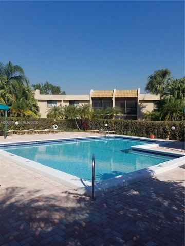 310 Racquet Club Rd 204, Weston, FL 33326