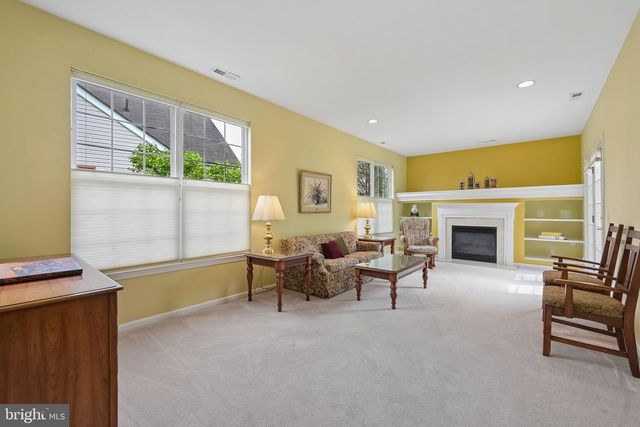 131 GLENGARRY LN, Hainesport, NJ 08036