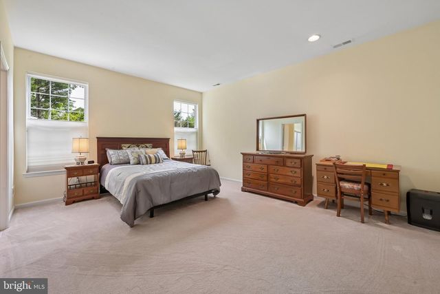 131 GLENGARRY LN, Hainesport, NJ 08036