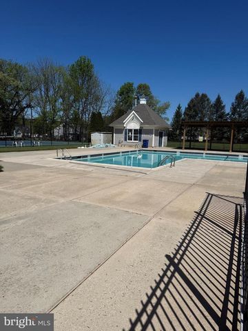 131 GLENGARRY LN, Hainesport, NJ 08036