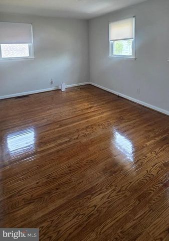 5454 BURWOOD AVE, Pennsauken, NJ 08109