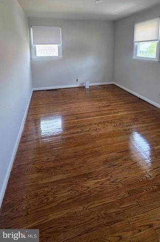 5454 BURWOOD AVE, Pennsauken, NJ 08109