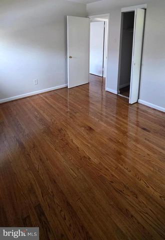 5454 BURWOOD AVE, Pennsauken, NJ 08109