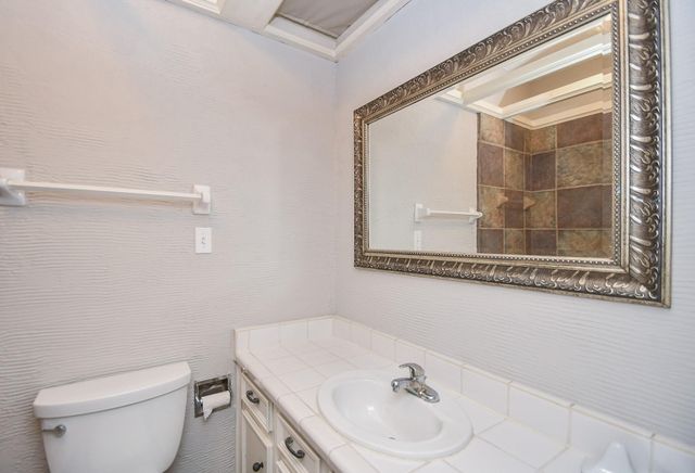 3010 Helena Street, Houston, TX 77006