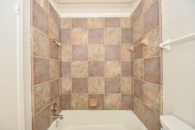 3010 Helena Street, Houston, TX 77006