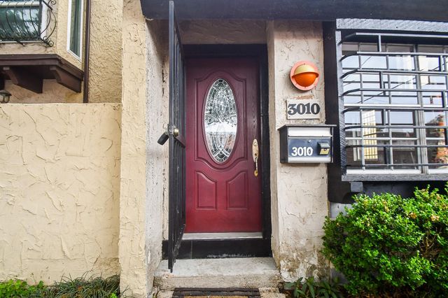 3010 Helena Street, Houston, TX 77006