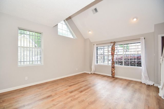 3010 Helena Street, Houston, TX 77006