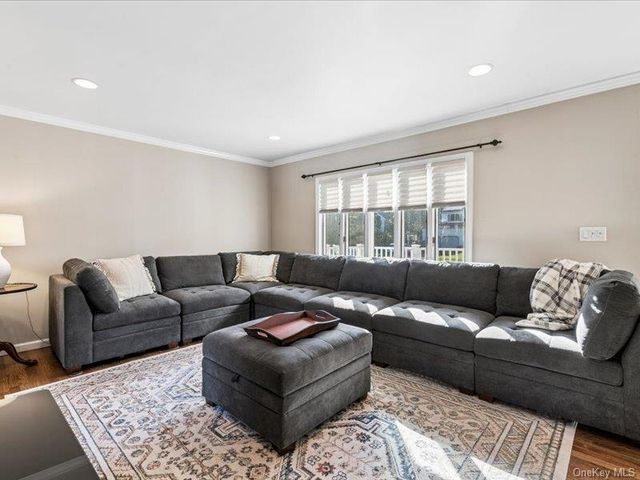 52 Brilner Drive, Smithtown, NY 11787