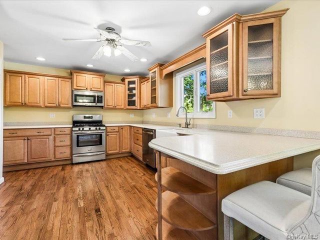 52 Brilner Drive, Smithtown, NY 11787