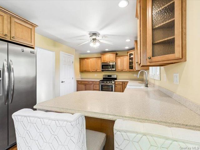52 Brilner Drive, Smithtown, NY 11787