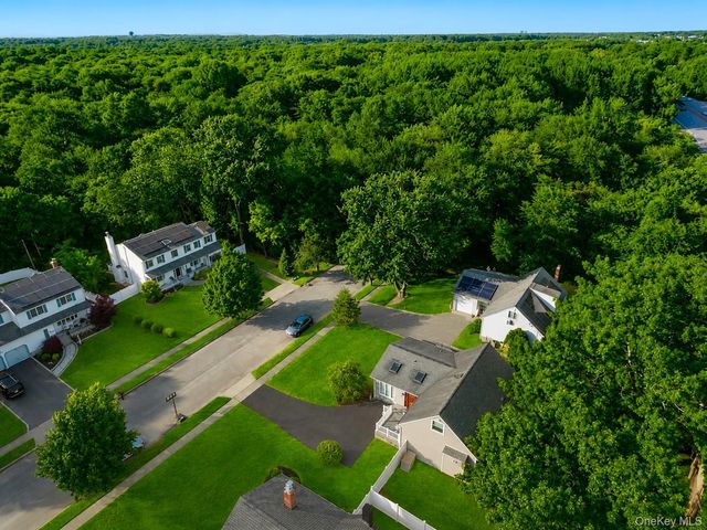 52 Brilner Drive, Smithtown, NY 11787