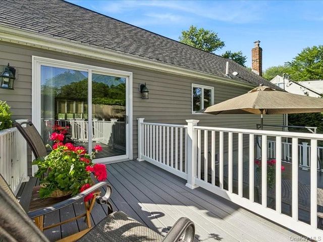 52 Brilner Drive, Smithtown, NY 11787