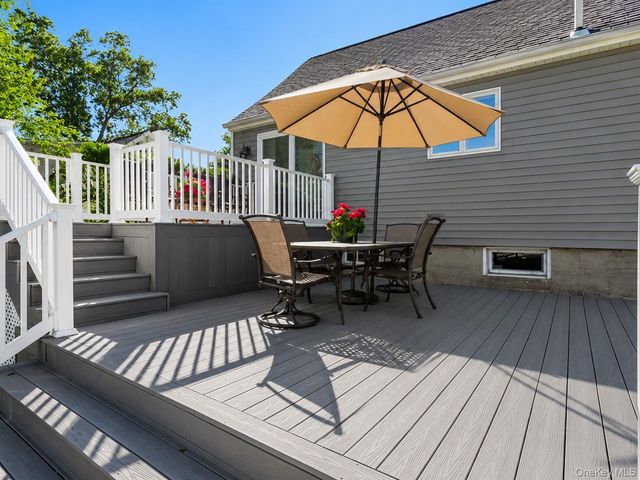 52 Brilner Drive, Smithtown, NY 11787