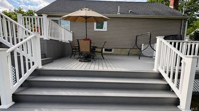 52 Brilner Drive, Smithtown, NY 11787