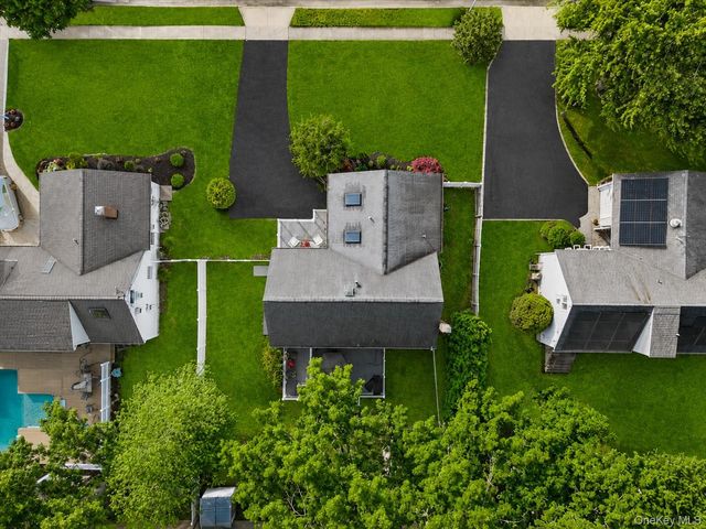 52 Brilner Drive, Smithtown, NY 11787