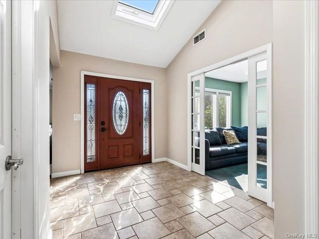 52 Brilner Drive, Smithtown, NY 11787