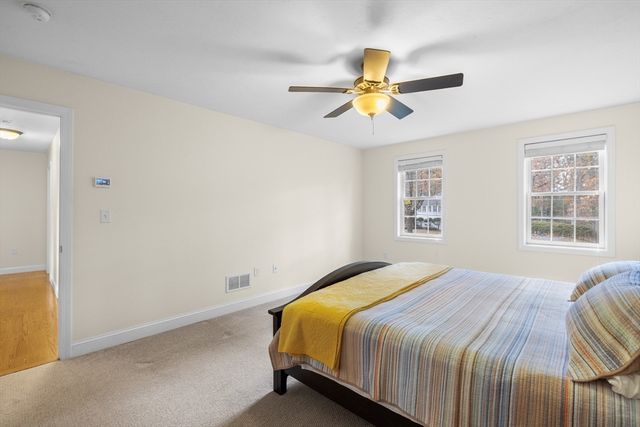 11 Checkerberry Ln, Chelmsford, MA 01824