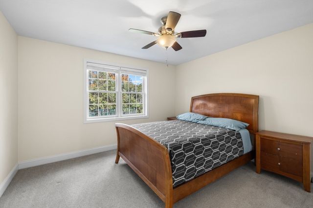 11 Checkerberry Ln, Chelmsford, MA 01824