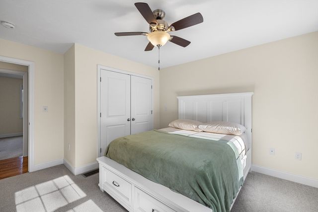 11 Checkerberry Ln, Chelmsford, MA 01824