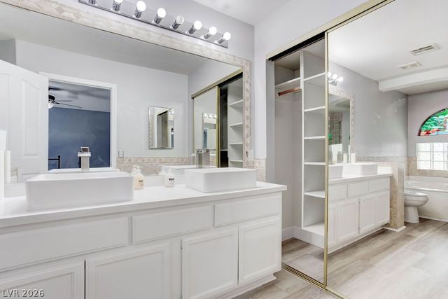 1 Rising Sun Court, Henderson, NV 89074