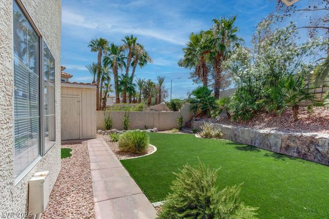 1 Rising Sun Court, Henderson, NV 89074