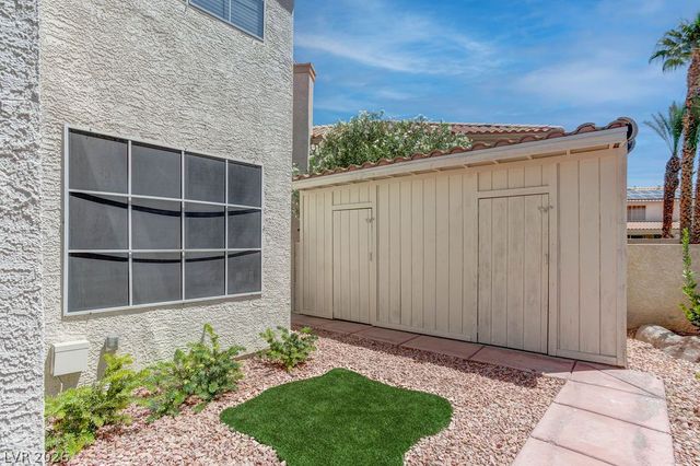 1 Rising Sun Court, Henderson, NV 89074