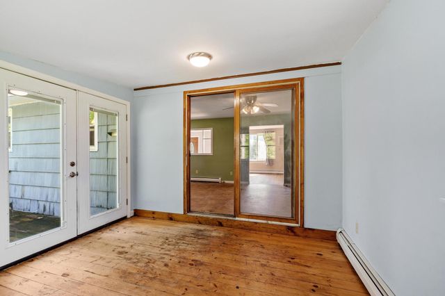 7 Mack Street, Bedford, NH 03110