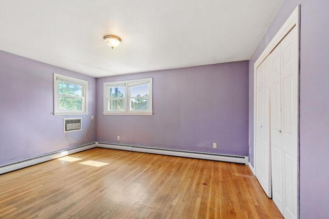 7 Mack Street, Bedford, NH 03110