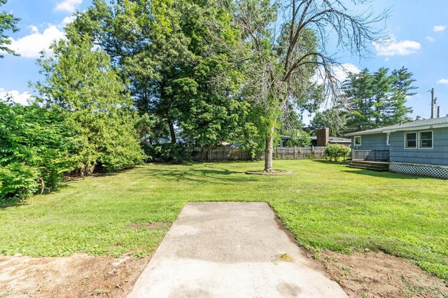 7 Mack Street, Bedford, NH 03110