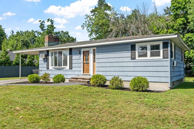 7 Mack Street, Bedford, NH 03110