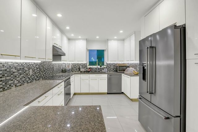 4720 Baldric St, Boca Raton, FL 33428