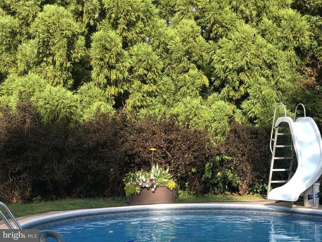 526 EGYPT RD, Phoenixville, PA 19460