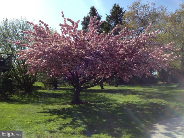 526 EGYPT RD, Phoenixville, PA 19460