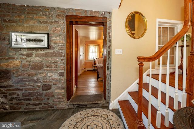 526 EGYPT RD, Phoenixville, PA 19460