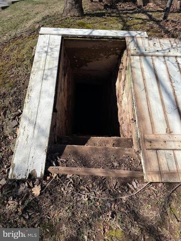 526 EGYPT RD, Phoenixville, PA 19460