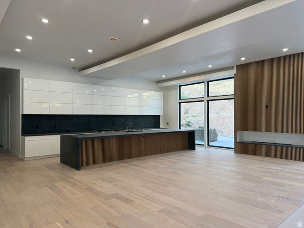 422 N CASTOR LN, Salt Lake City, UT 84103 — photo 5