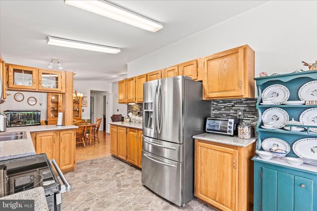 105 FROG POND HOLW, Abbottstown, PA 17301