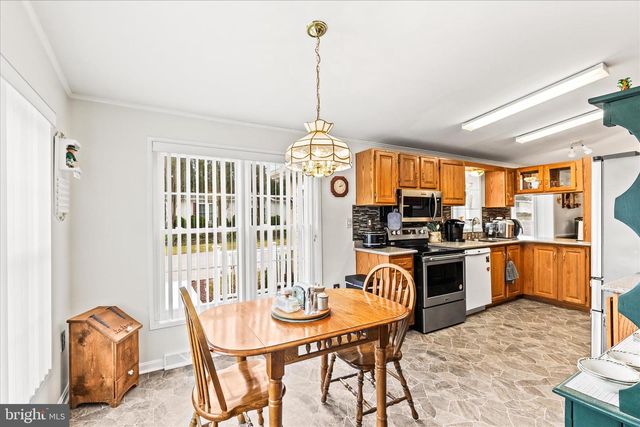 105 FROG POND HOLW, Abbottstown, PA 17301