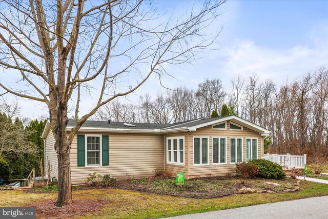 105 FROG POND HOLW, Abbottstown, PA 17301