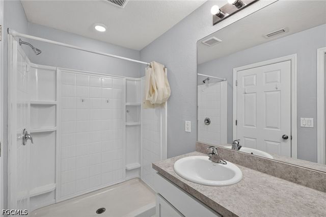 2809 NW 21st AVE, Cape Coral, FL 33993