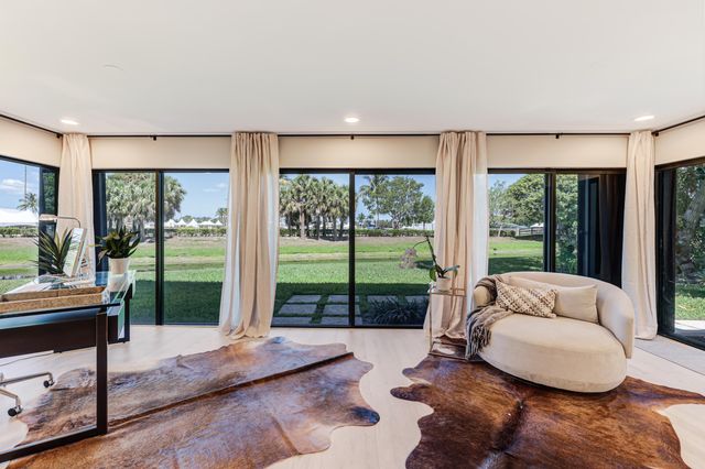 2835 Polo Island H103, Wellington, FL 33414