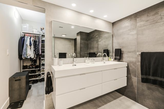 2835 Polo Island H103, Wellington, FL 33414