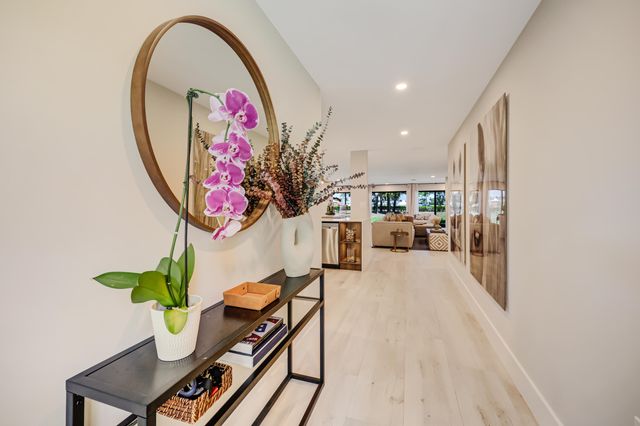 2835 Polo Island H103, Wellington, FL 33414