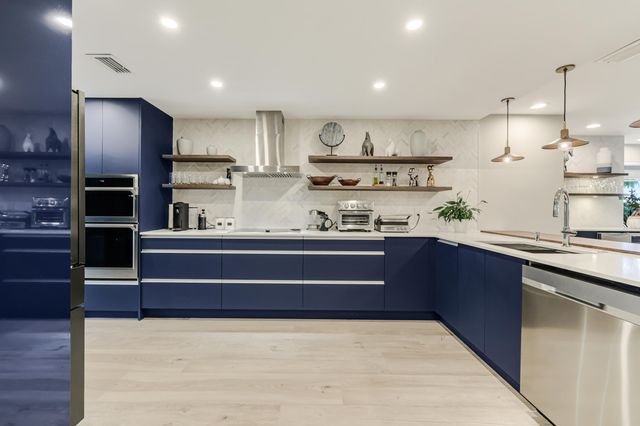 2835 Polo Island H103, Wellington, FL 33414