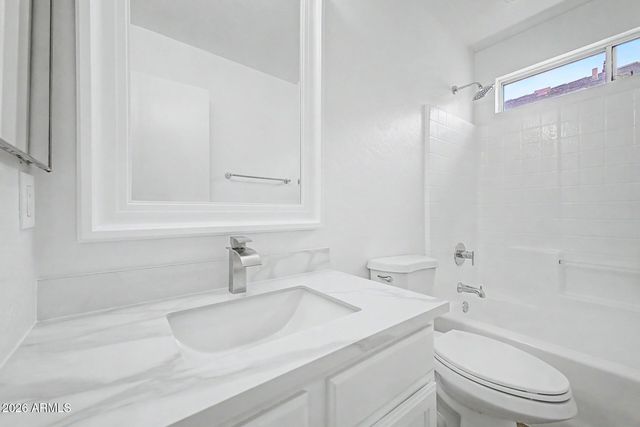12010 W BELMONT Drive, Avondale, AZ 85323